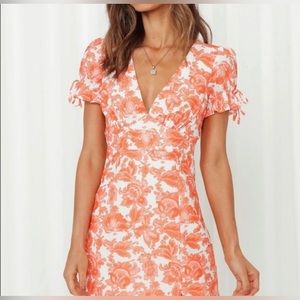 NWT Anna-Kaci California Floral Orange and White‎ Dress - L